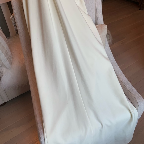 NWT LIKELY x REVOLVE Elston Creamy White Keyhole Halter Neck Slit Maxi Dress 4 - Picture 13 of 16